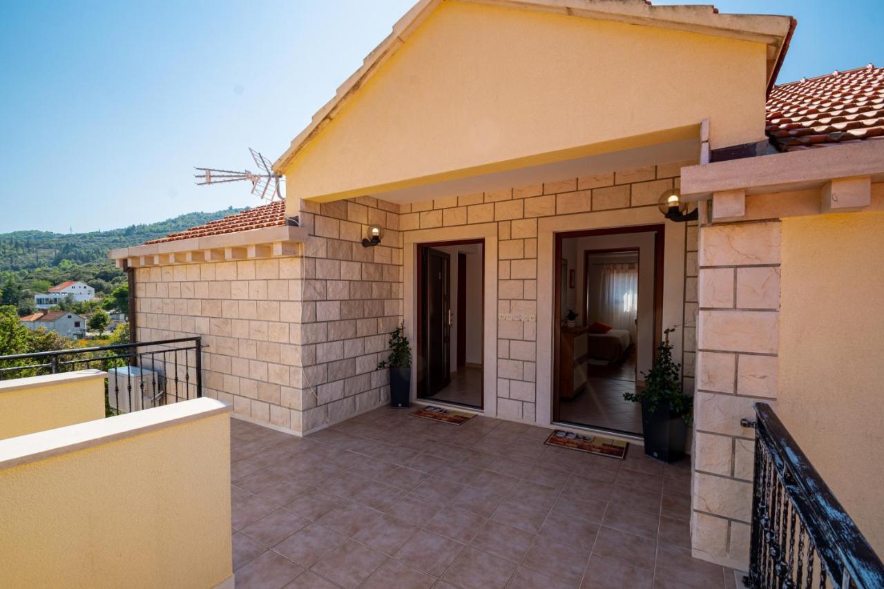 Villa Ana Zrnovo Exterior photo