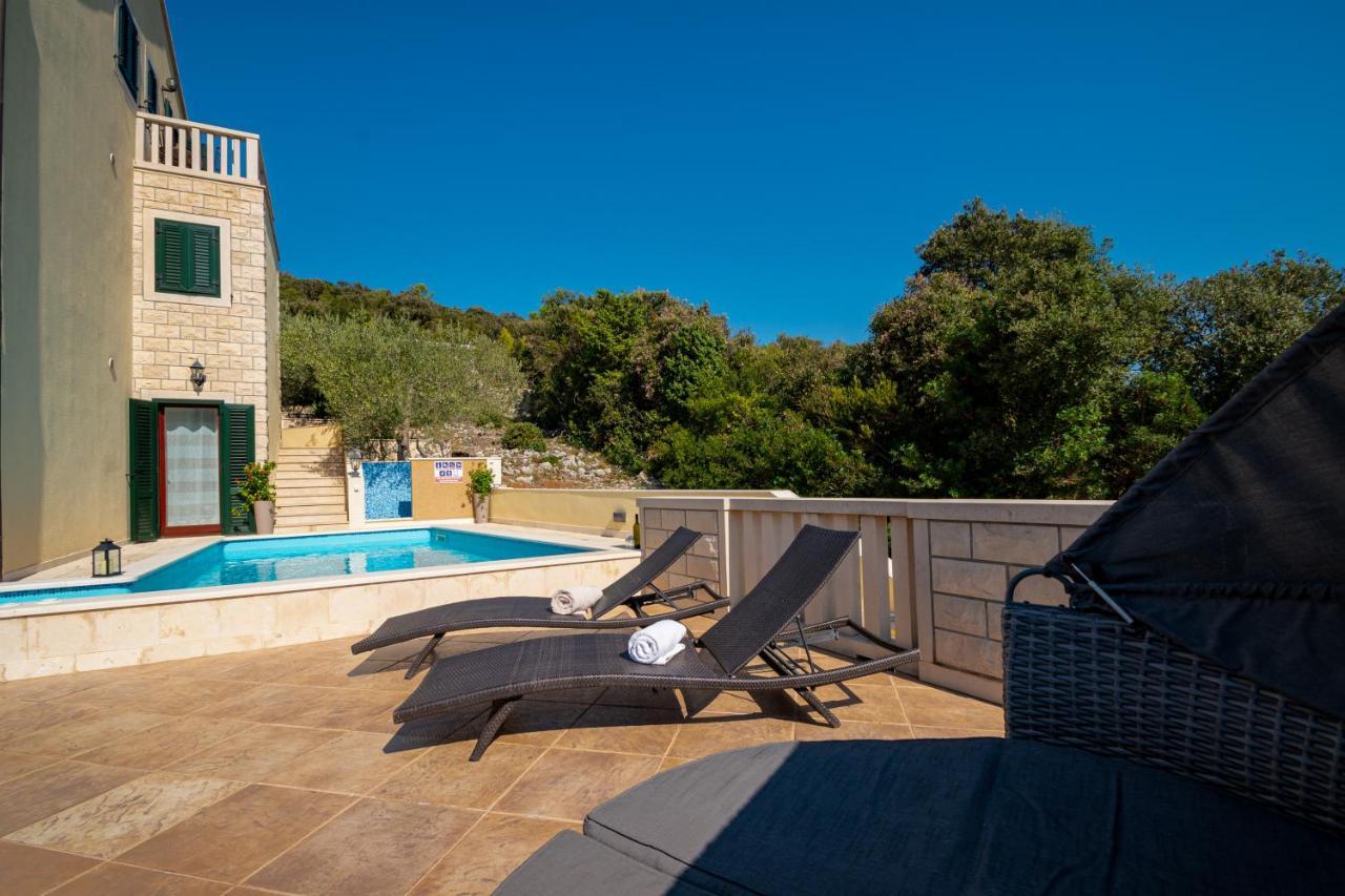 Villa Ana Zrnovo Exterior photo