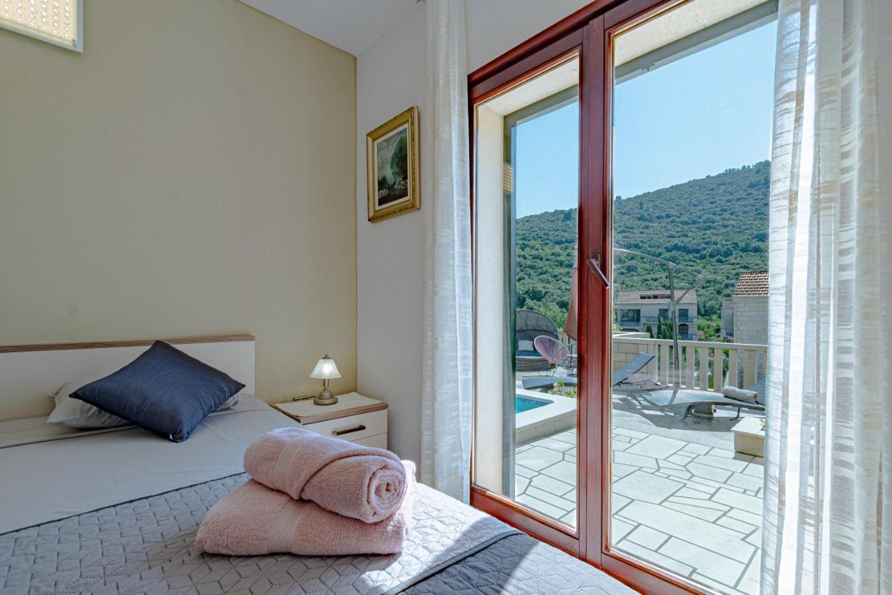 Villa Ana Zrnovo Exterior photo