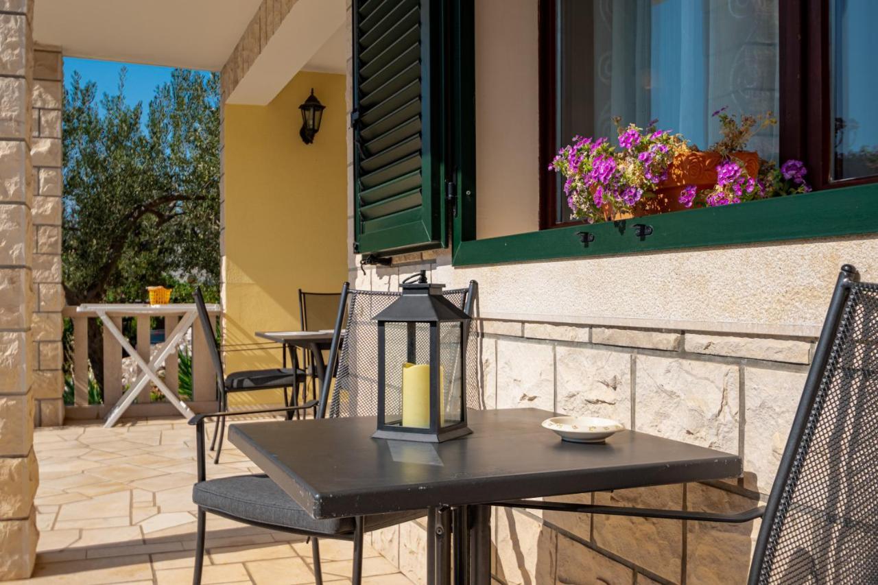 Villa Ana Zrnovo Exterior photo